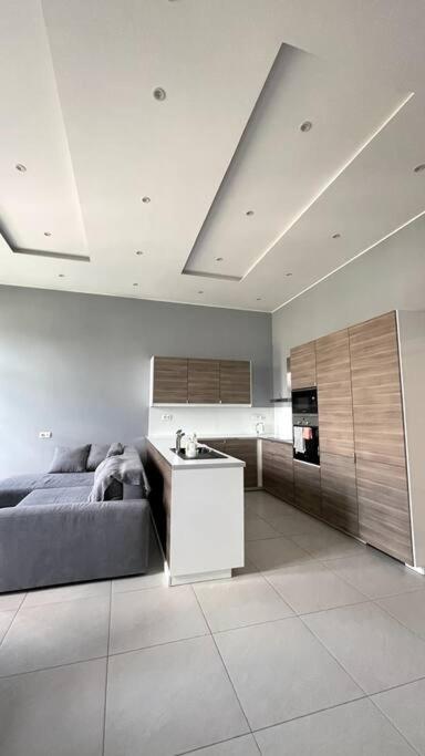 Renovated And Spacious Two-Bedroom Condo In Budapeste Exterior foto